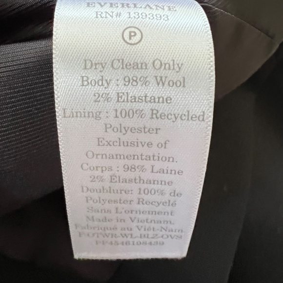 EVERLANE The '80's Italian Wool Blend Oversized 3-Button Blazer in Black - 4 - Picture 7 of 11